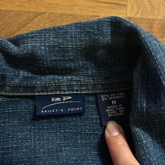 Baileys Point distressed jean jacket - Picture 4 of 7